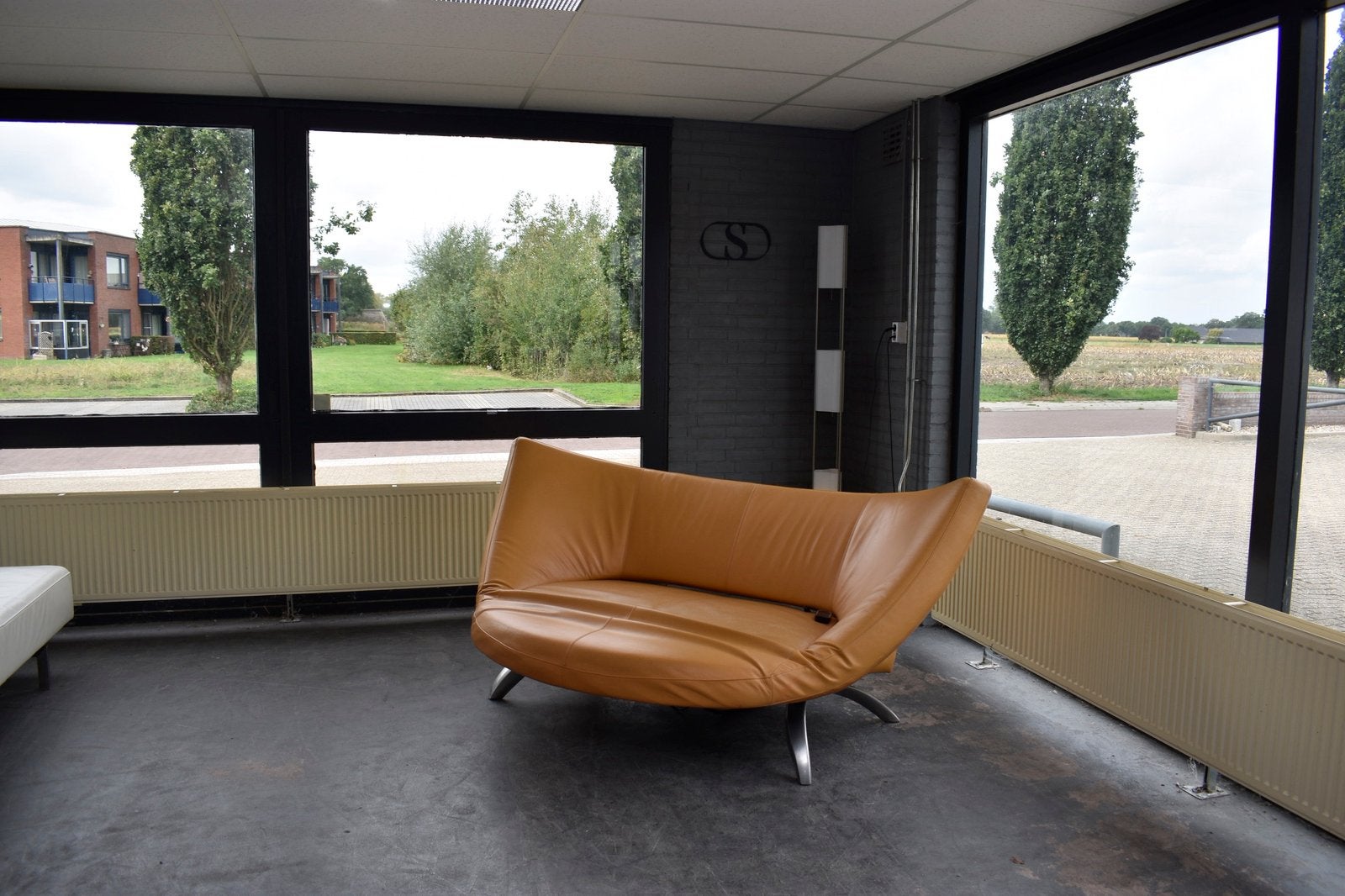 Sculpturale Leolux multi - functionele  design bank, Ophalen of Verzenden, Gebruikt