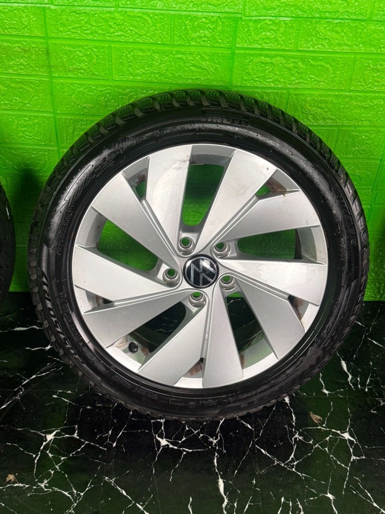 Originele Volkswagen Golf Caddy velgen 17" 5x112 Belmont 7mm, Niet ingevuld, Gebruikt, Banden en Velgen, Niet ingevuld