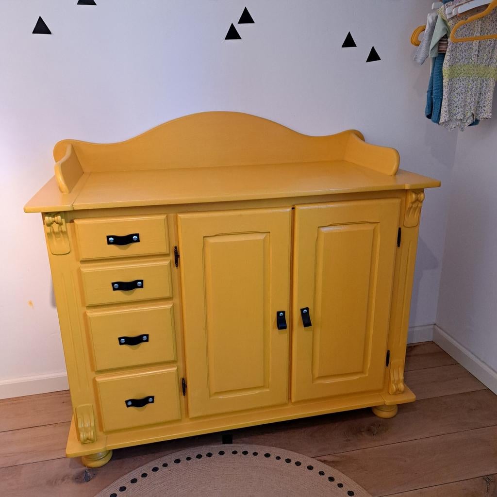 Robuuste gele commode met leren handgrepen, Ophalen, Gebruikt, 50 tot 70 cm, 100 cm of meer