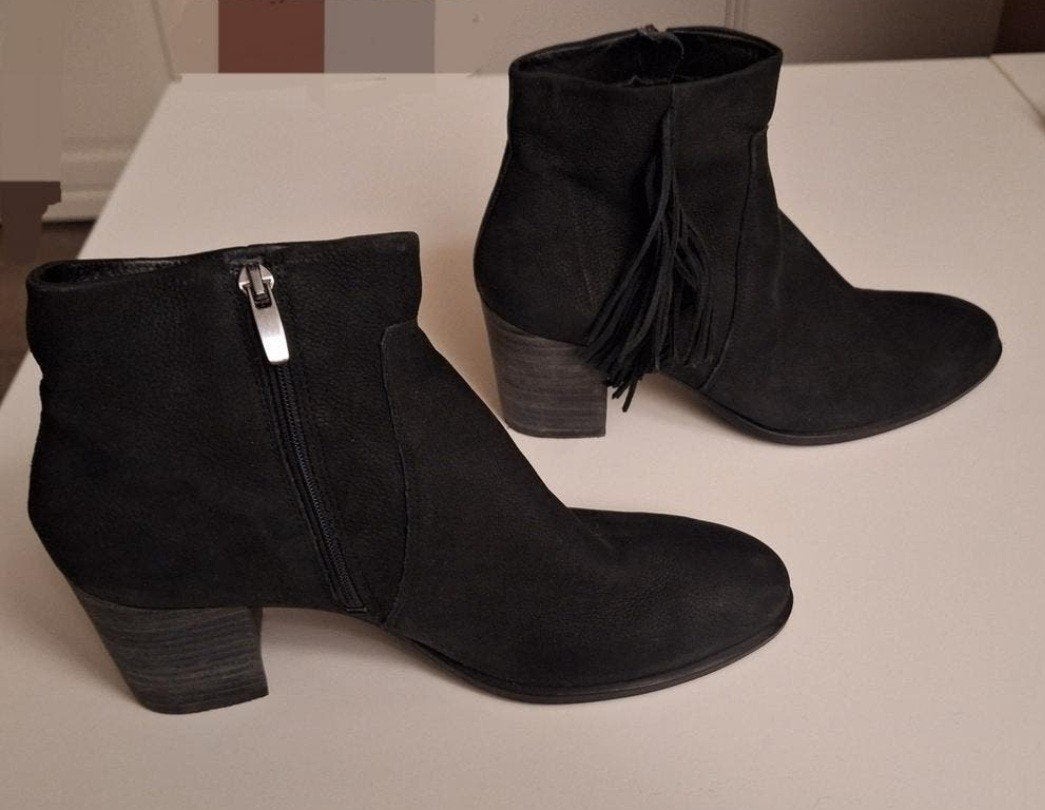 Nieuwe Ecco leren enkellaarsjes met franjes - Maat 39/40, Kleding | Dames, Schoenen, Ophalen
