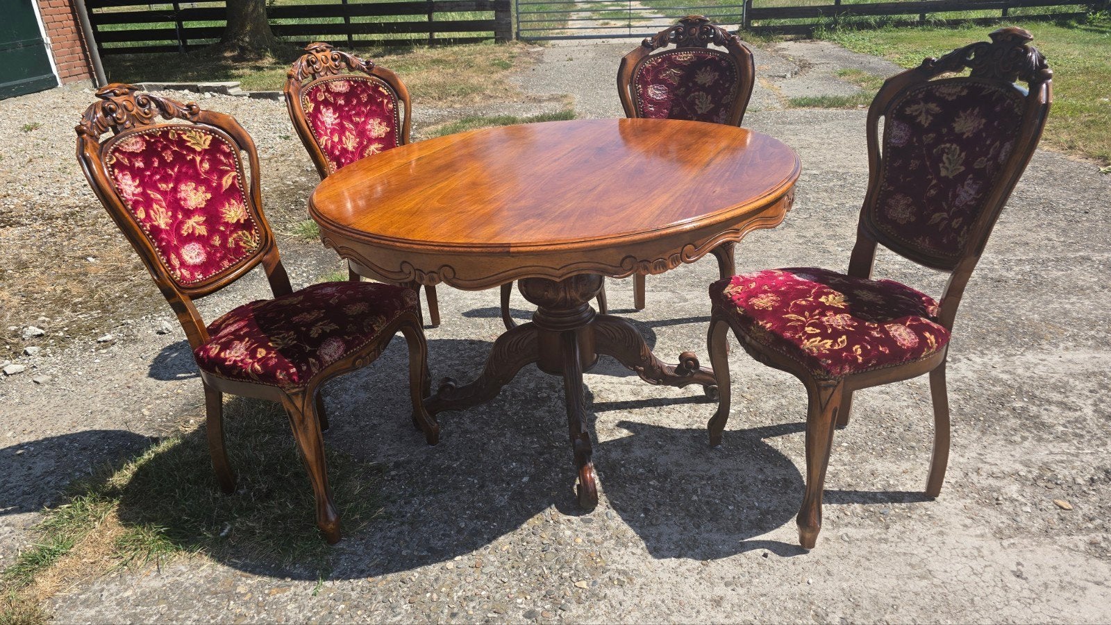 Antieke eettafel met 4 stoelen, barok stijl, Ophalen
