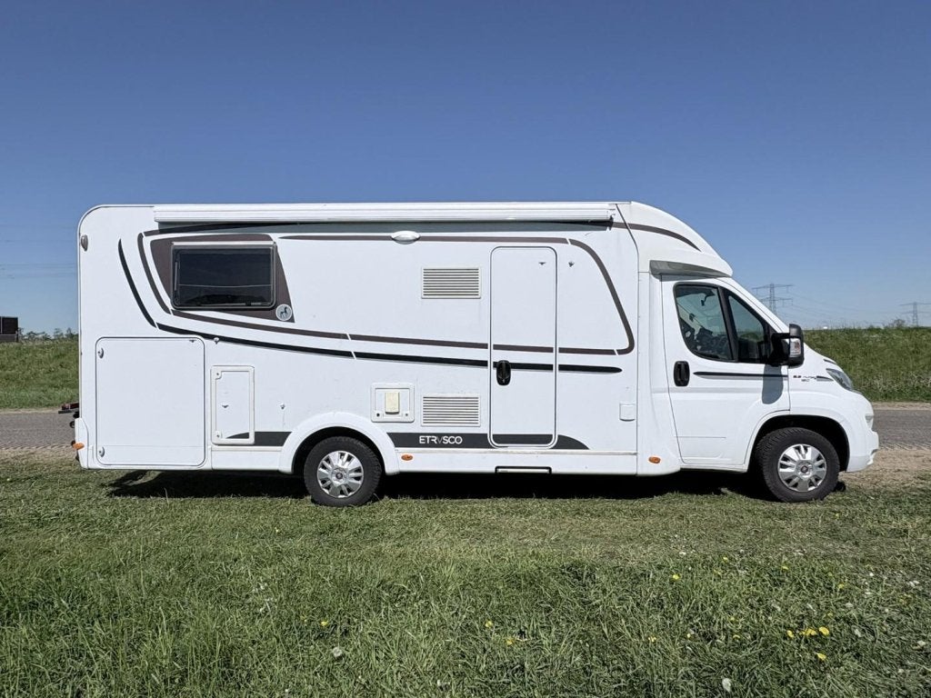 Caravans And Camping Etrusco