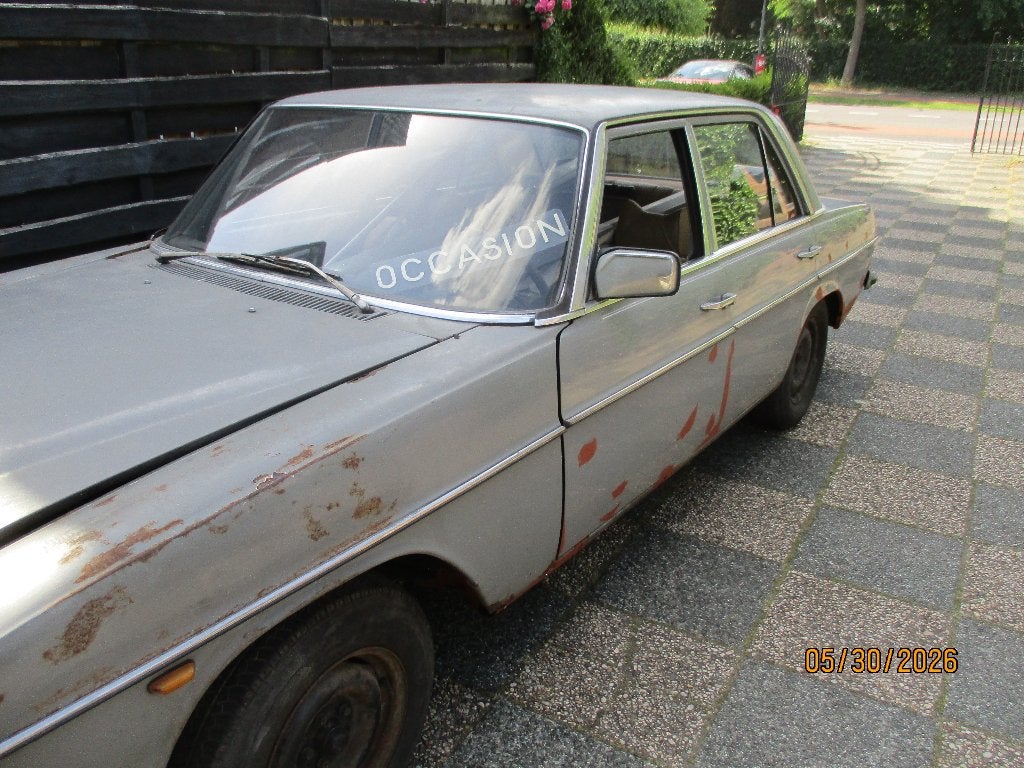 Schuurvondst: Mercedes 115 200D Bar 8, foto 2