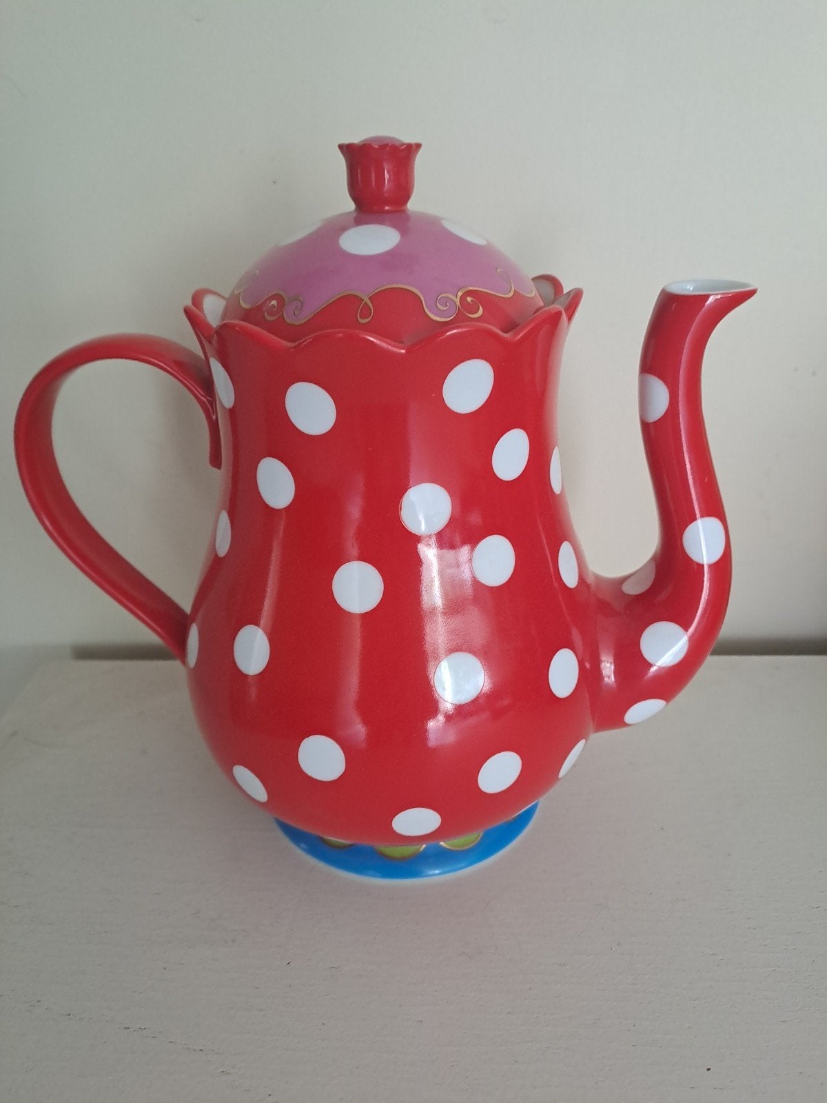 Oilily Theepot Rood met Witte Stippen - Vintage Design, Gebruikt, Steen/keramiek, Rood, Overige merken