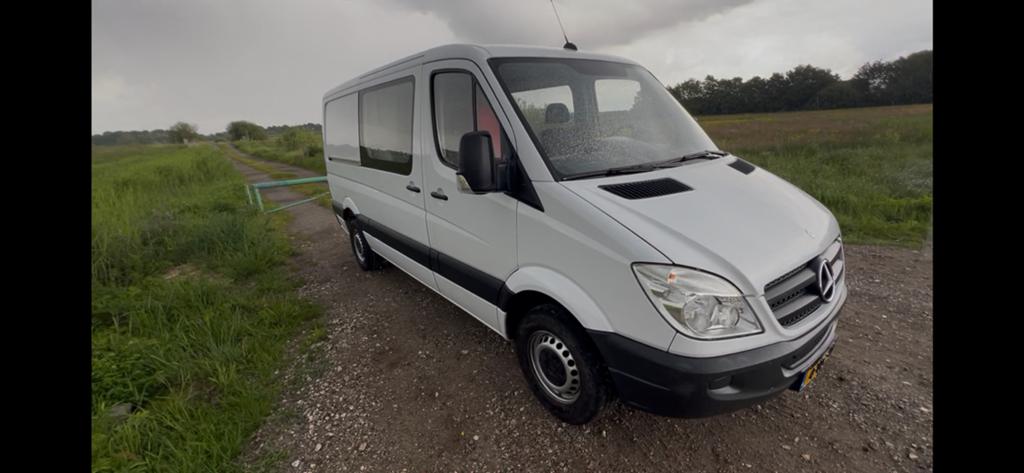 Mercedes-Benz Sprinter dubbele cabine  2012, Auto's, Bestelauto's, Euro 5, Achterwielaandrijving, 2227 kg, Wit