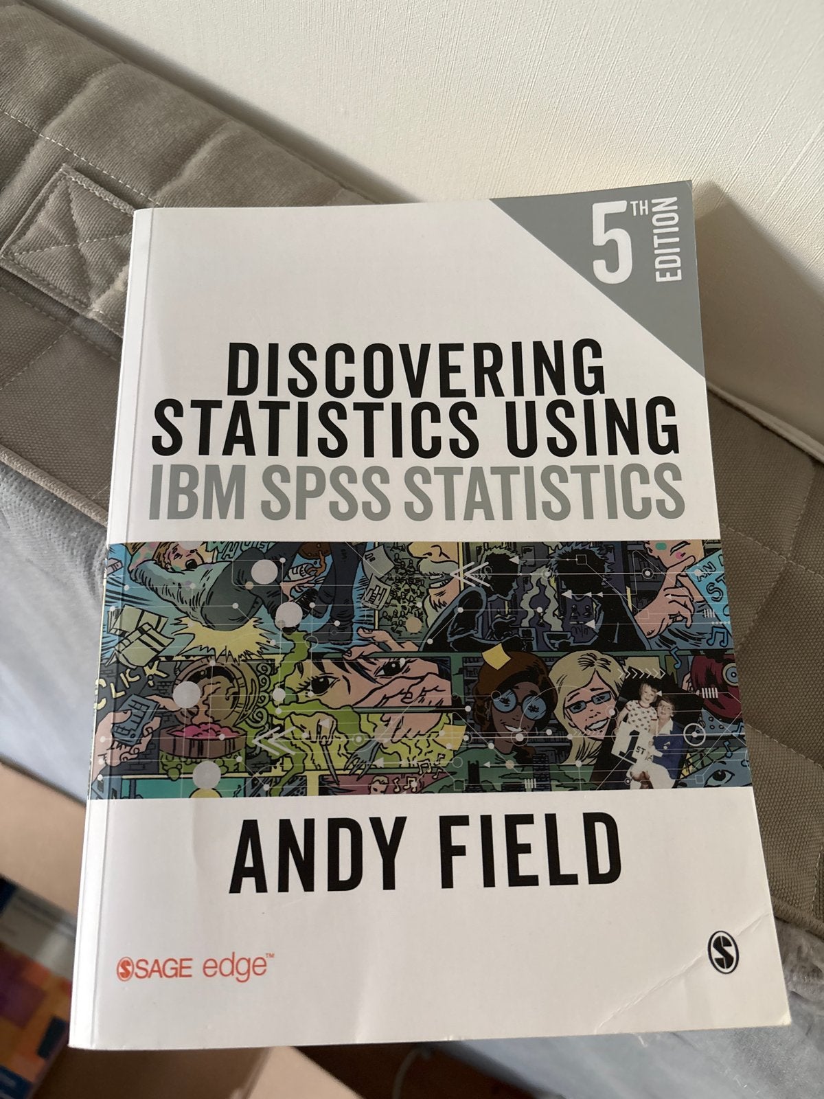 Discovering Statistics Using IBM SPSS Statistics 5e, Ophalen of Verzenden, Beta, Zo goed als nieuw, HBO