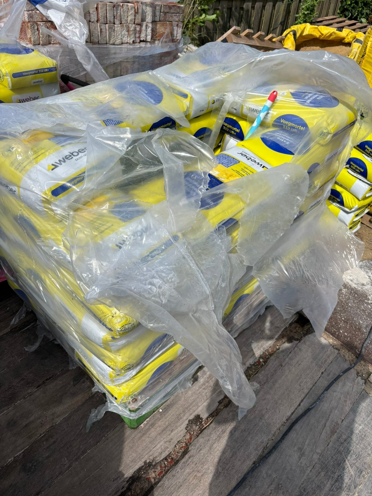 40 zakken Weber Beamix voegmortel grijs, Ophalen, Nieuw, Beton