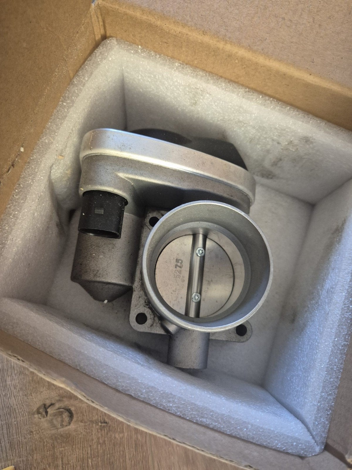 Stark Gasklephuis SKTB-0430024 - Nieuw in doos, Ophalen of Verzenden, Nieuw, Universele onderdelen