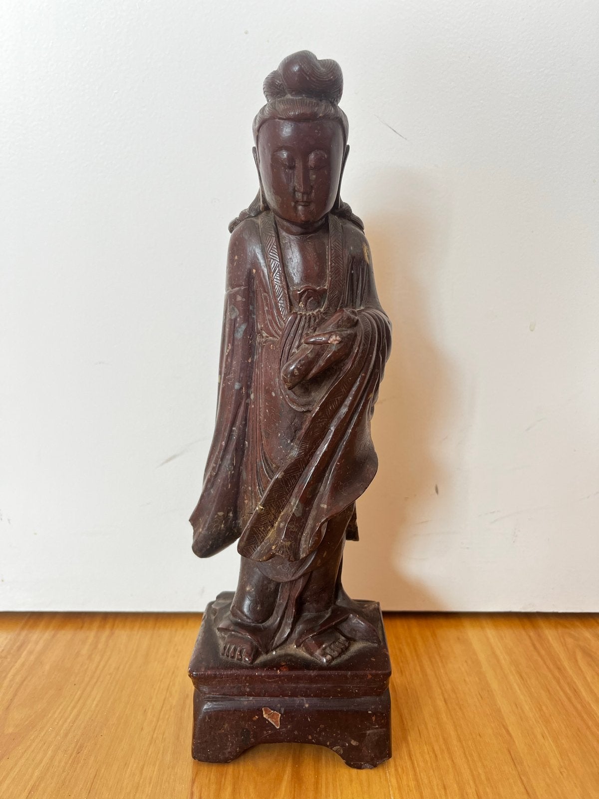 Antiek Chinees beeld vrouw steenwerk 28 cm, Ophalen, Handgemaakt, 20 - 50 cm, Steen of Keramiek
