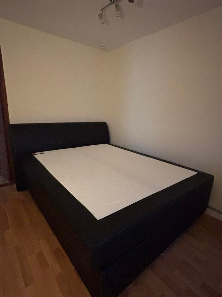 Boxspring leder, Huis en Inrichting, Slaapkamer | Boxsprings, Ophalen of Verzenden, Zo goed als nieuw, Tweepersoons, 160 cm