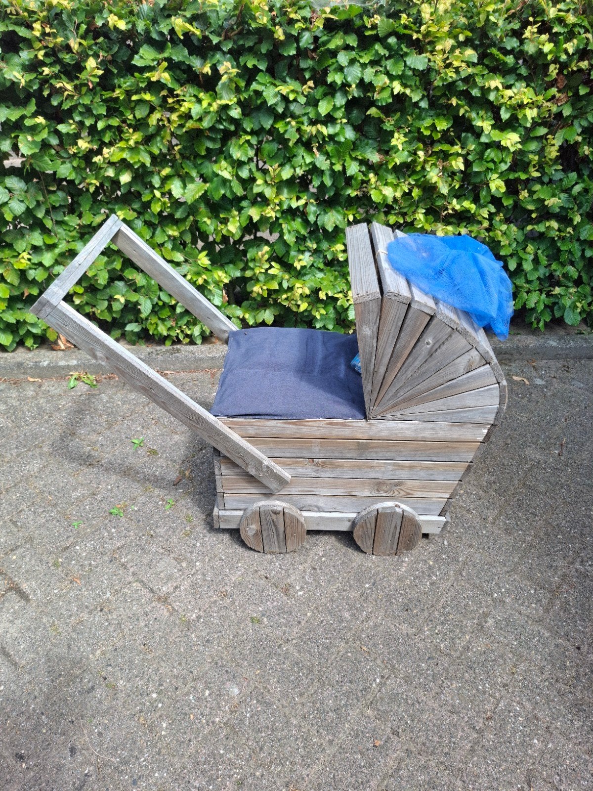 Houten kinderwagen voor geboorteversiering, Kinderen en Baby's, Kraamcadeaus en Geboorteborden, Ophalen, Zo goed als nieuw, Geboortebord