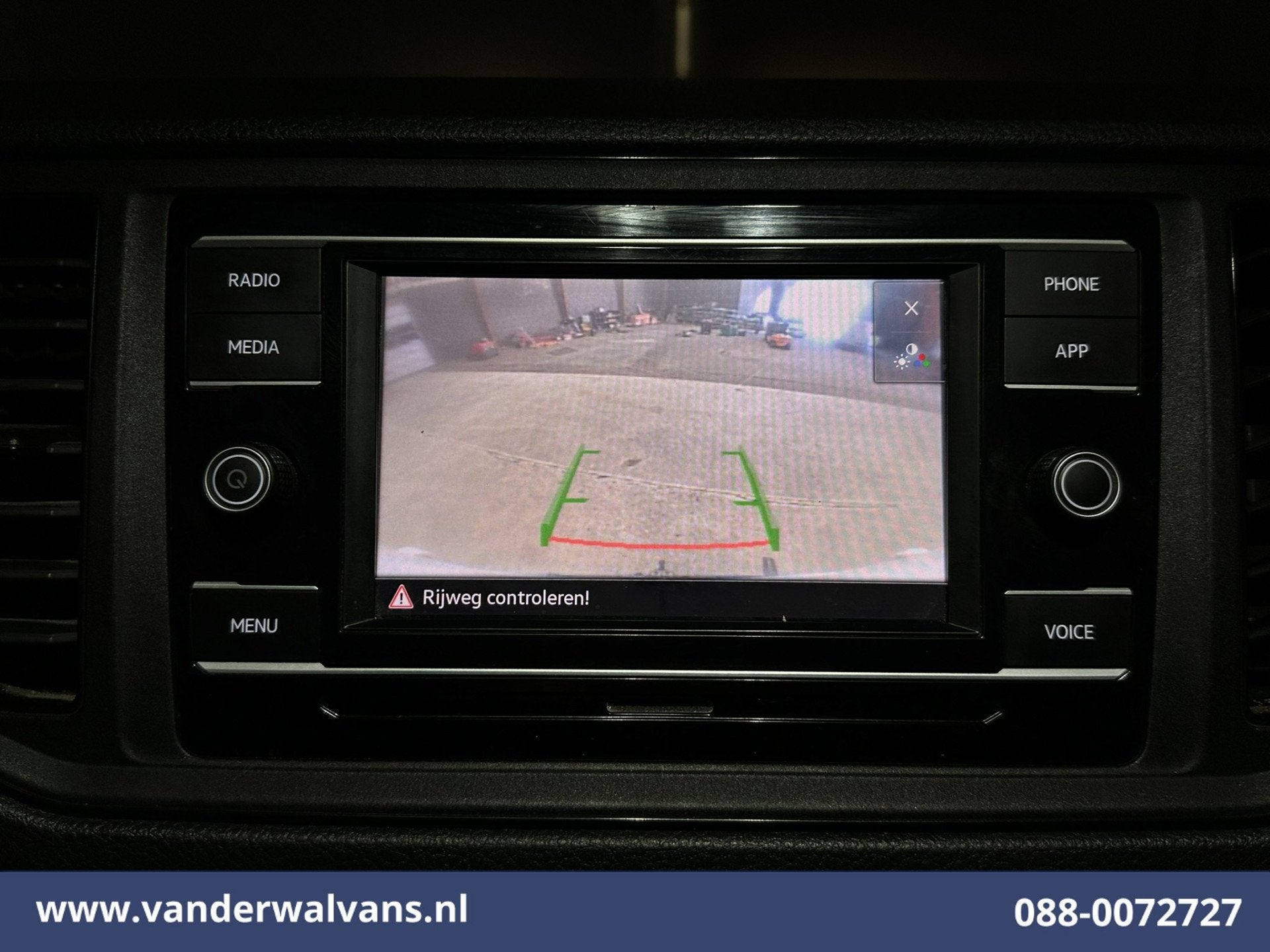 MAN TGE 2.0 L3H3 L2H2 Euro6 Airco | Camera | Apple Carplay |, Auto's, Voorwielaandrijving, Dealer onderhouden, Stof, Gebruikt