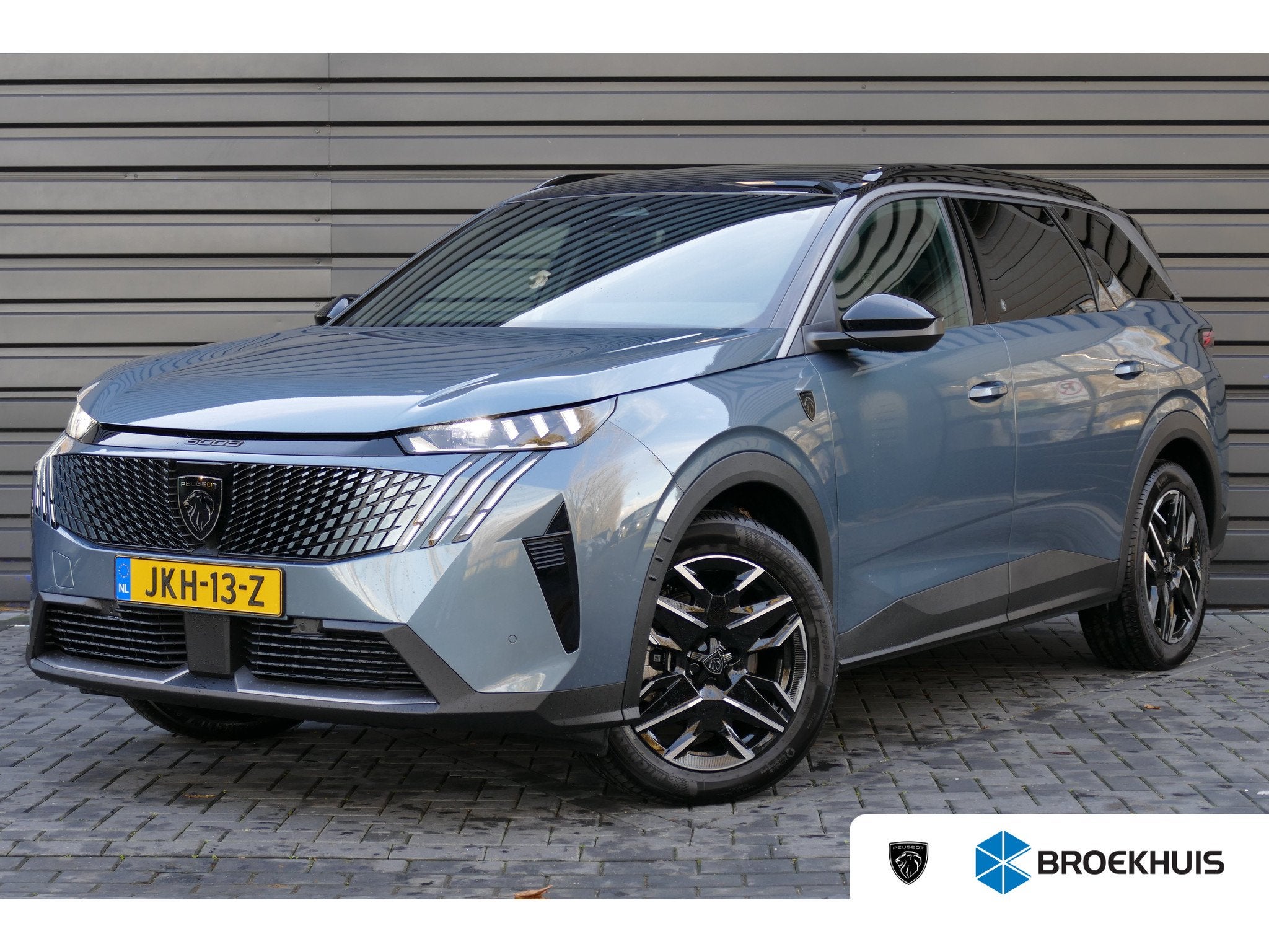 Peugeot 5008 1.2 HYBRID 145PK GT AUTOMAAT, Auto's, Gebruikt, 1199 cc, 7 stoelen, Wit