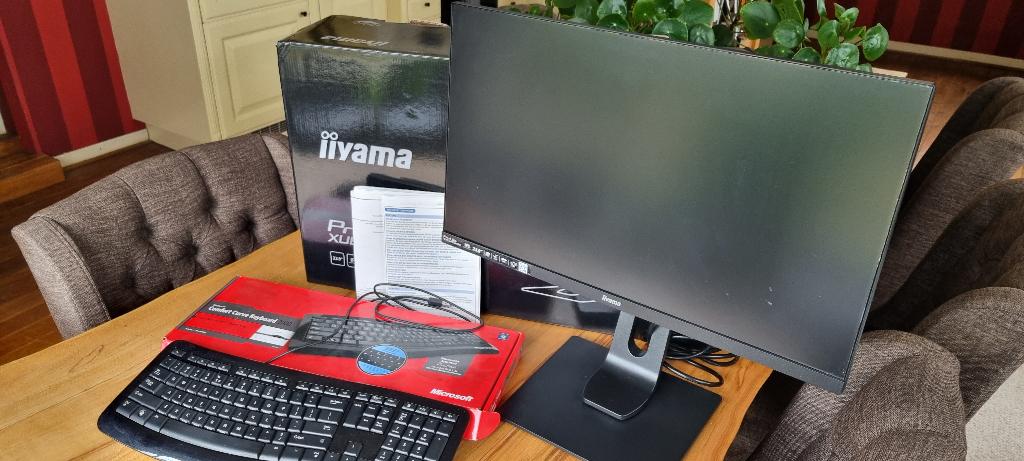Pro lite XUB2493HSU beeldscherm + microsoft toetens, Ophalen, IPS, Full HD, Zo goed als nieuw