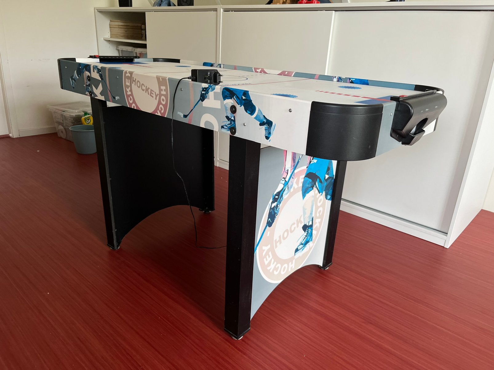 Airhockey tafel, Ophalen, Gebruikt