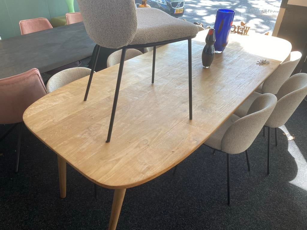 Deen Ovaal Eettafel 260x100 tabassum Gerecycled Teak 4 Poten, Ophalen, 100 tot 150 cm, Teakhout, Vijf personen of meer