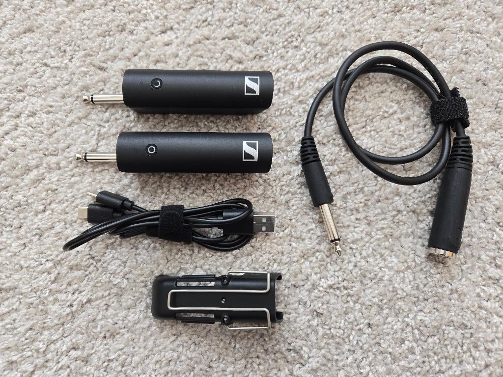Sennheiser XSW-D set, draadloze zender voor gitaar of bas, Ophalen of Verzenden, Gebruikt, Instrumentmicrofoon, Draadloos