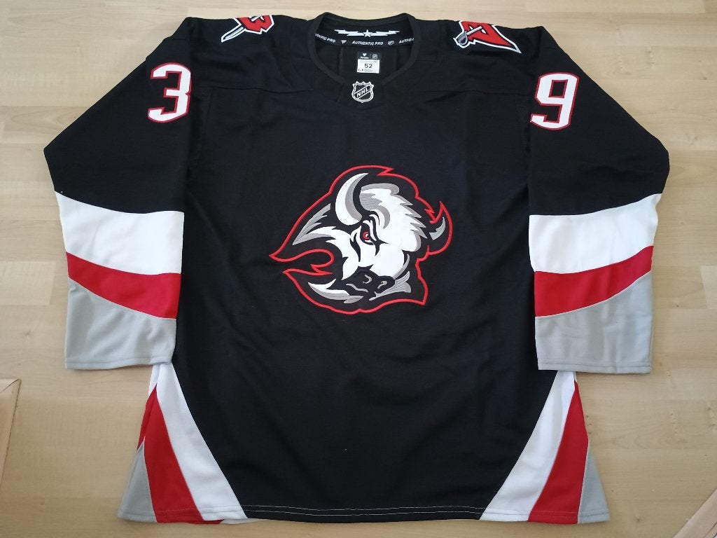 Buffalo Sabres Jersey Hasek maat: L, Ophalen of Verzenden, Nieuw, Kleding