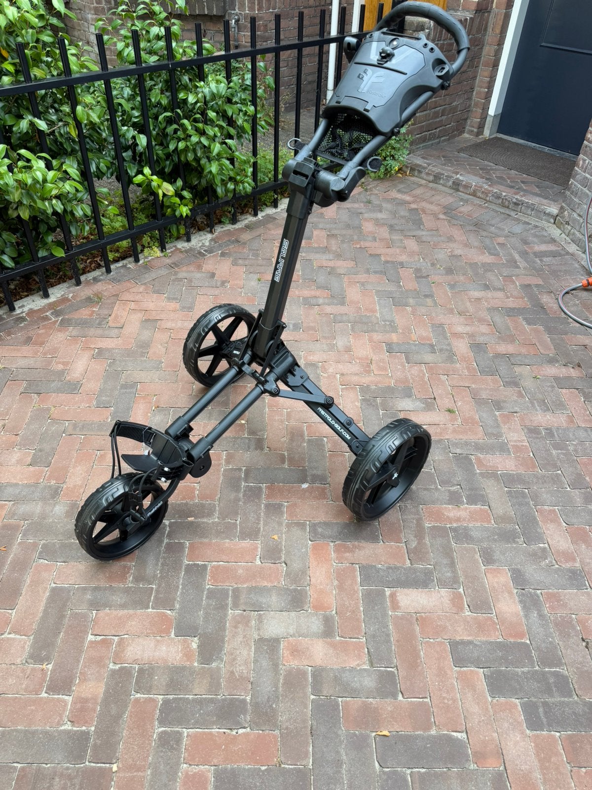 NIEUW - Fastfold Square golftrolley - Nieuw in doos, Ophalen, Zo goed als nieuw, Golfkar