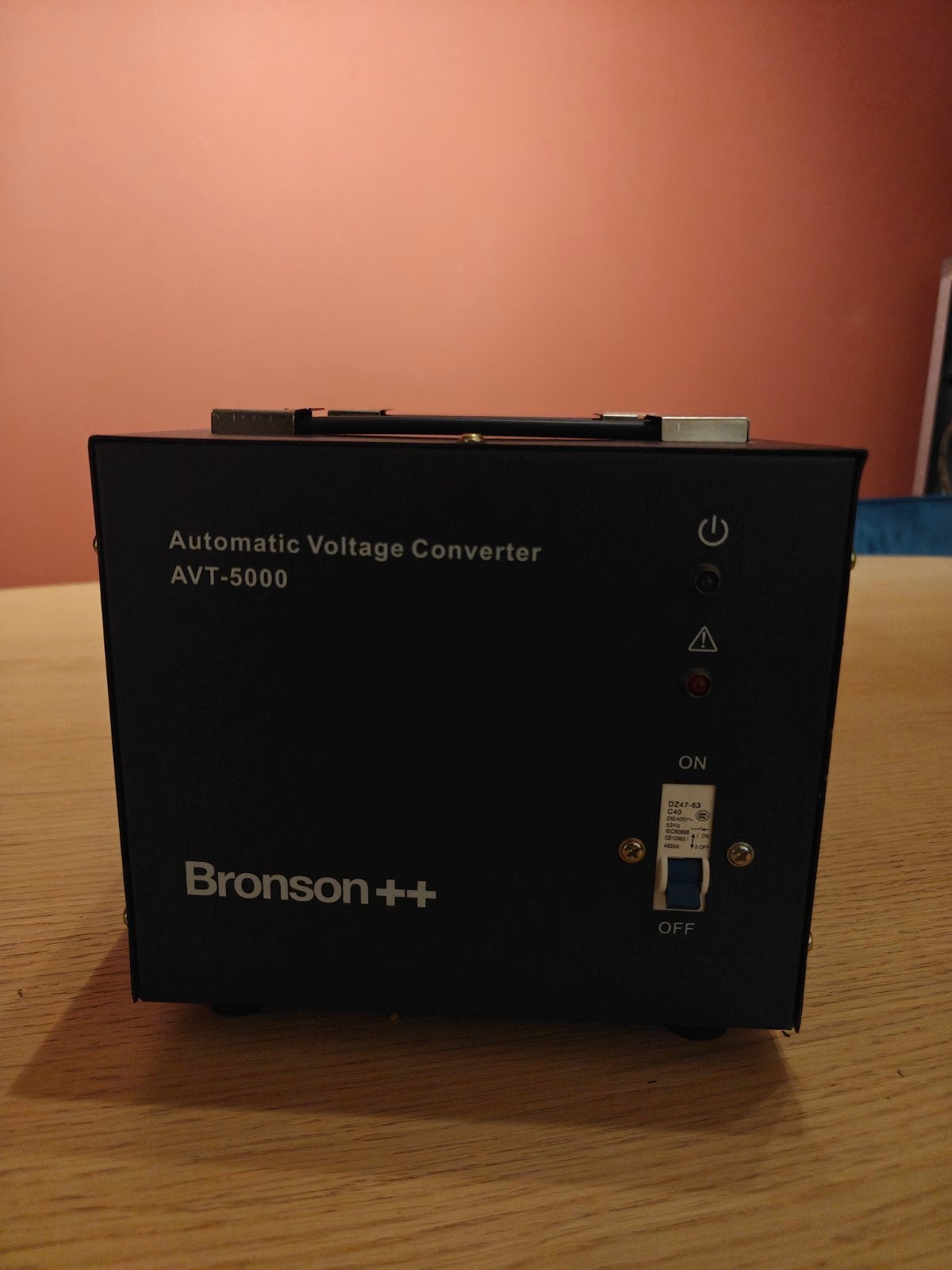Bronson++ AVT 5000W Step Up/Down Voltage Converter, Ophalen