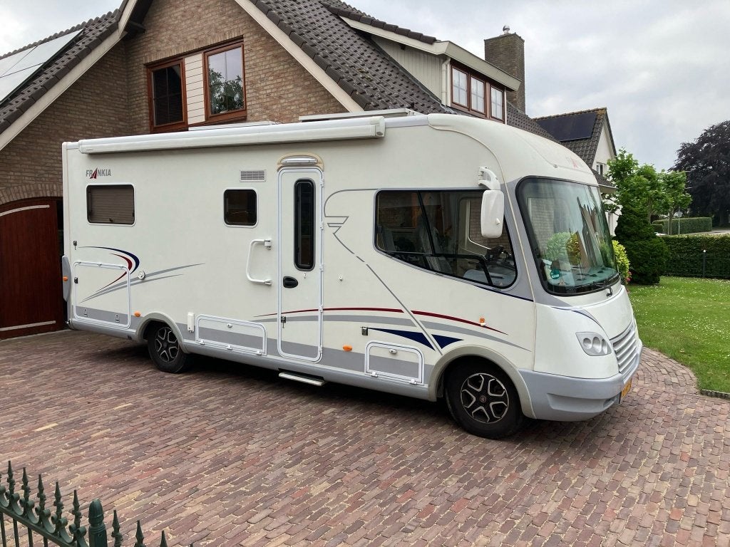 Caravans And Camping Frankia