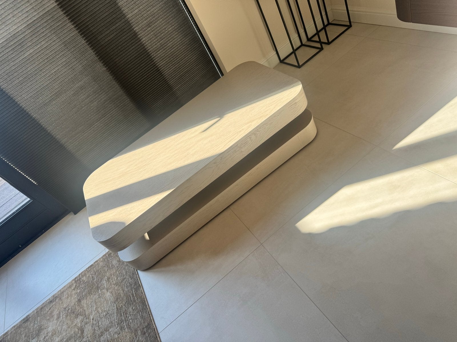Moderne salontafel GEBRUIKT EN GRATIS, Huis en Inrichting, Tafels | Salontafels, 100 tot 150 cm, Zo goed als nieuw, Overige houtsoorten