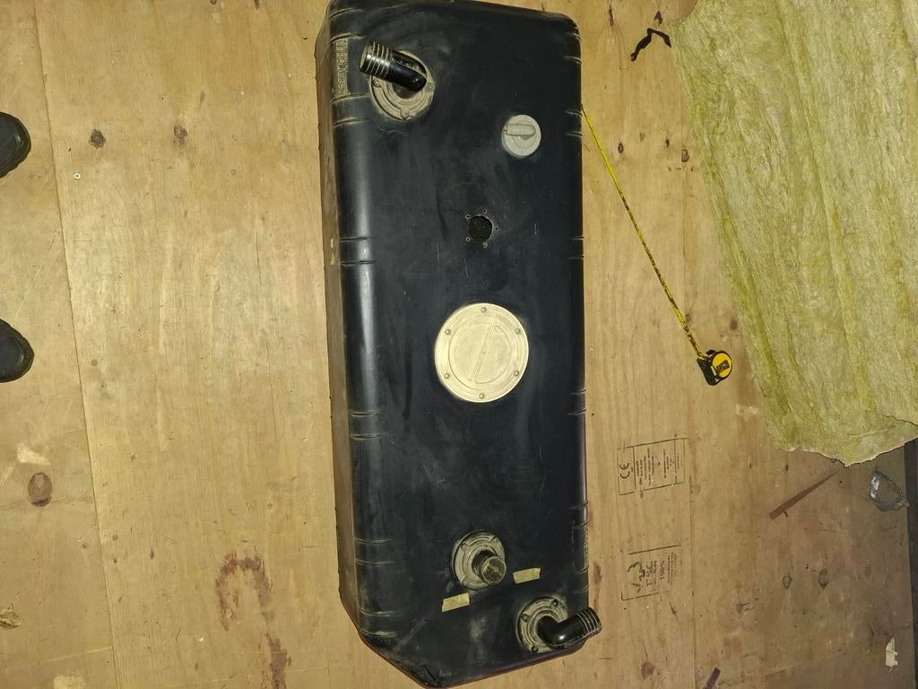 Diesel of Watertank voor in een boot, Ophalen, Gebruikt, Motor en Techniek