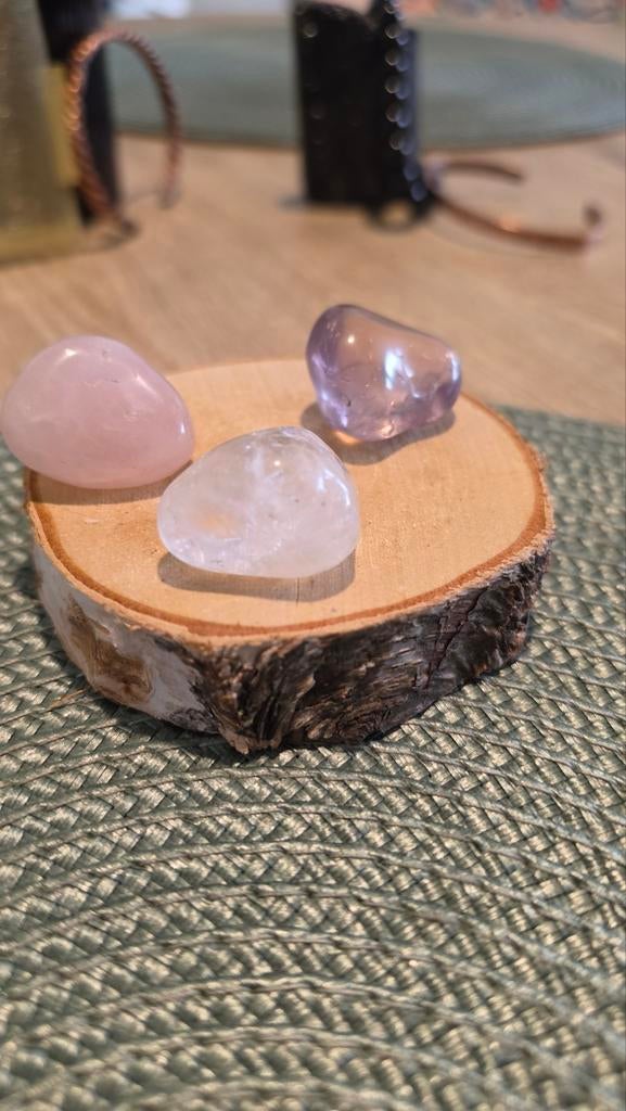 Gouden Driehoek edelstenen set (Amethist, Bergkristal, Rozen, Verzamelen, Mineralen en Fossielen, Ophalen of Verzenden, Mineraal