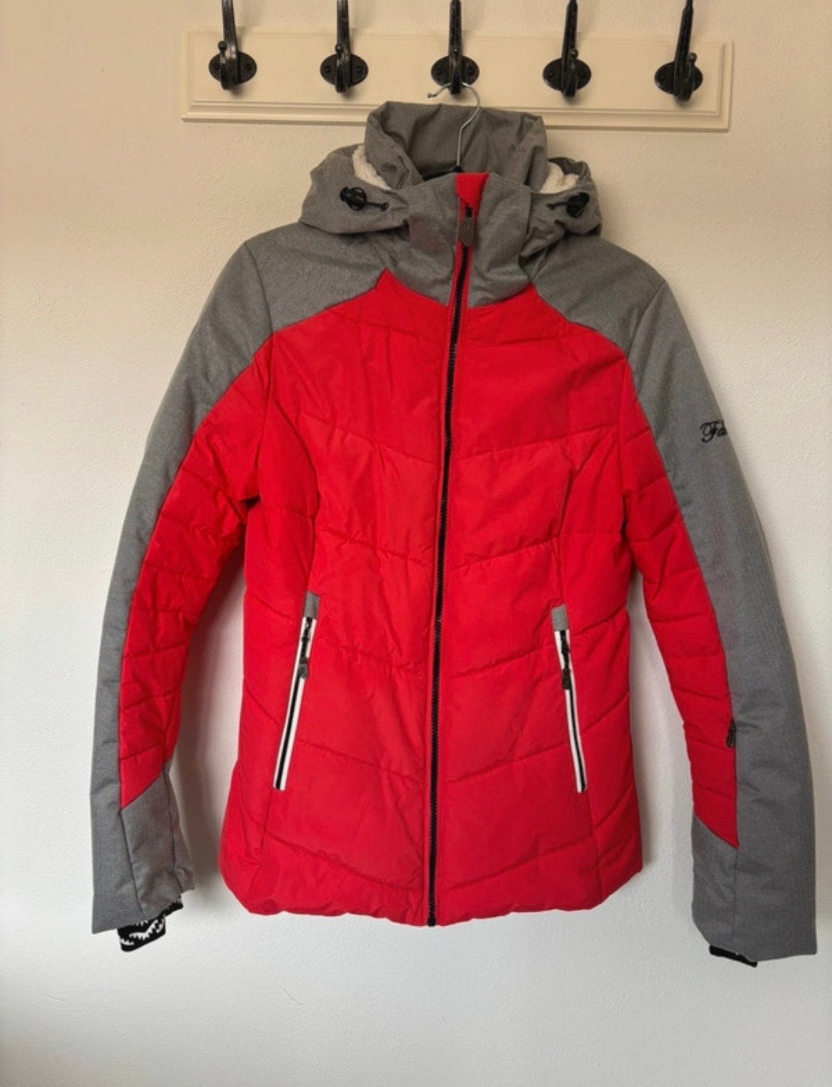 Falcon ski-jas, Ophalen of Verzenden, Zo goed als nieuw, Maat 36 (S), Jack