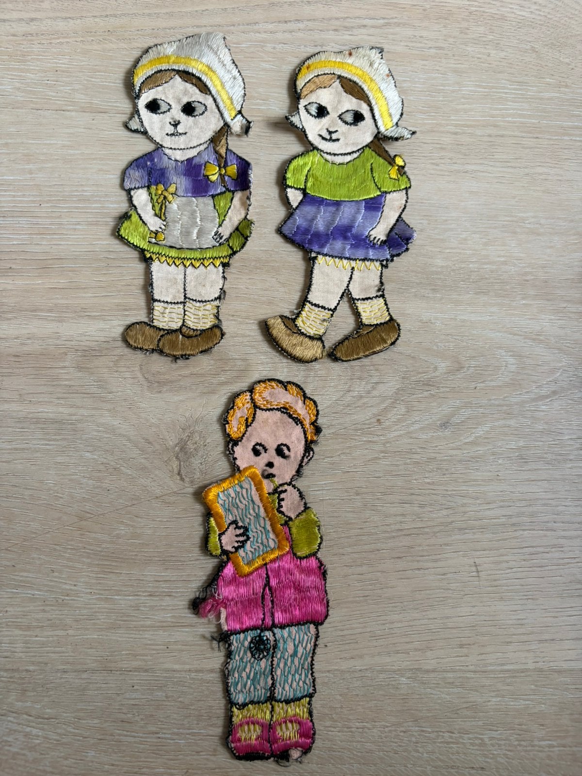3 kinder Turmac zijdjes, Hobby en Vrije tijd, Ophalen of Verzenden, Gebruikt, Overige applicaties
