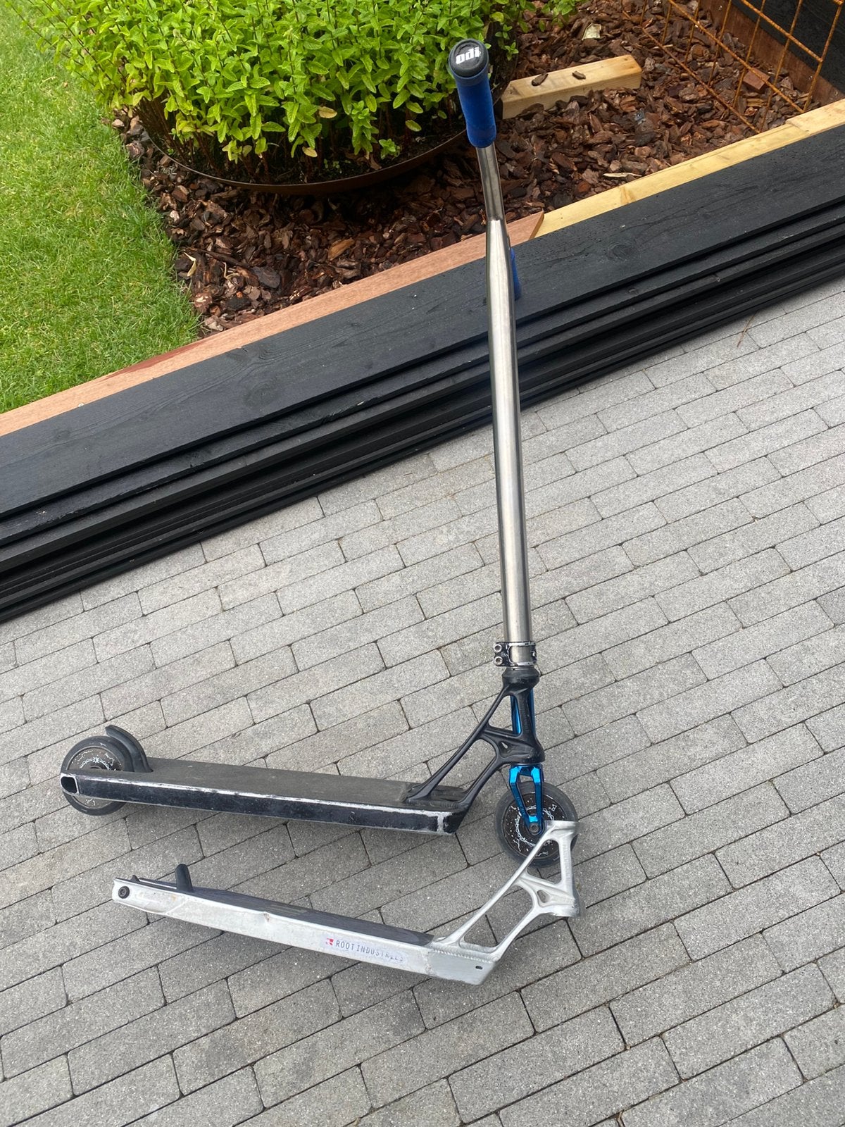 Custom professionele stuntstep pandemonium titanium bar core, Ophalen of Verzenden, Zo goed als nieuw, Gewone step
