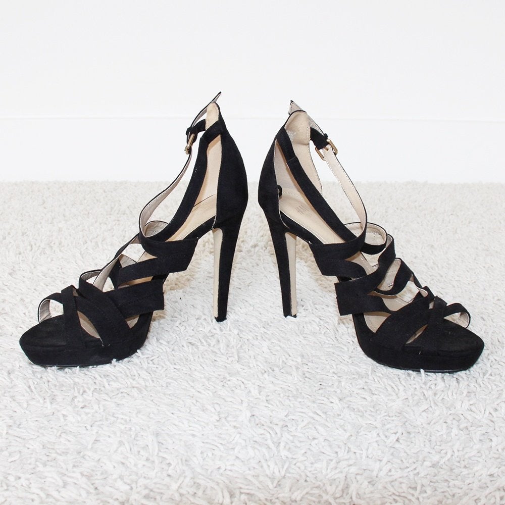 Prachtige Leren H&M Hakken (Maat 39) s16 € 35,-, Zwart, Ophalen of Verzenden, Zo goed als nieuw, Pumps