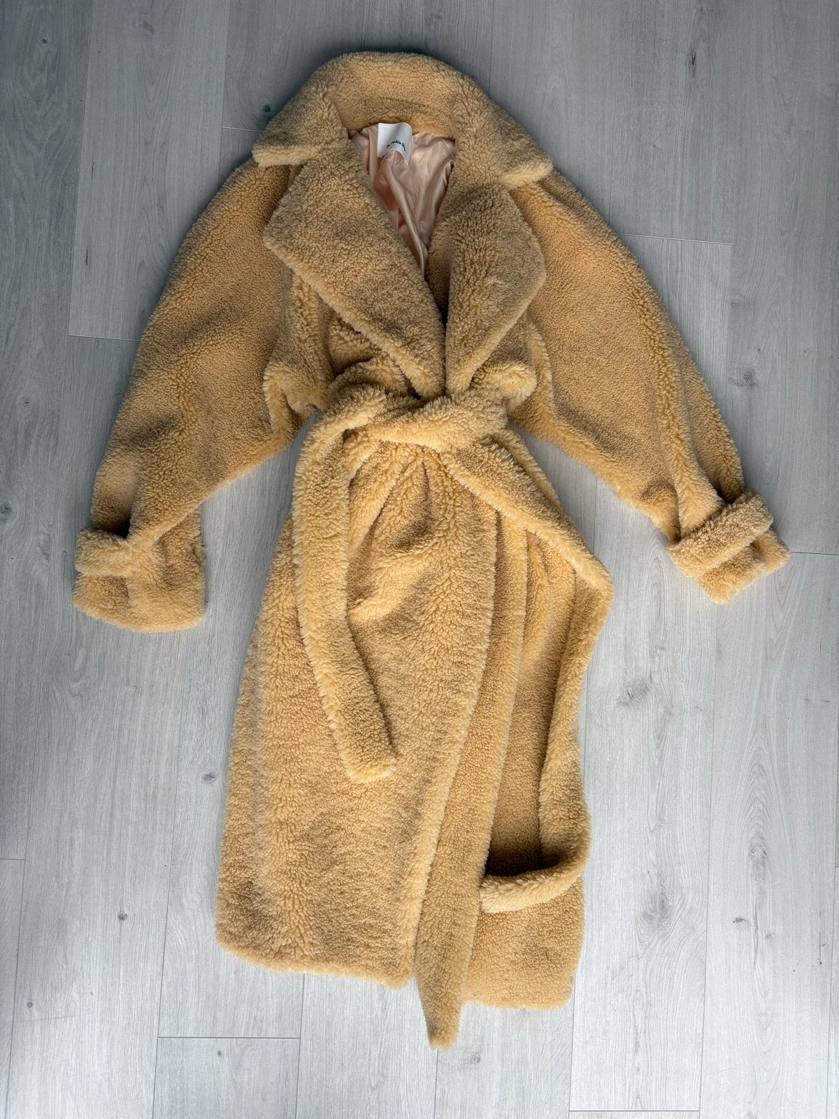 The Frankie Shop Teddy Coat - Zo goed als nieuw, Kleding | Dames, Verzenden, Zo goed als nieuw, Maat 38/40 (M), Beige