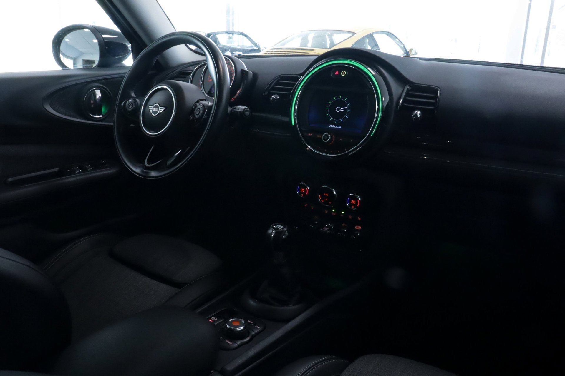 Mini Mini Clubman 1.5 One Chili Xenon/Cruise/Clima/17"/Keyle, Auto's, Voorwielaandrijving, Dealer onderhouden, Stof, Gebruikt