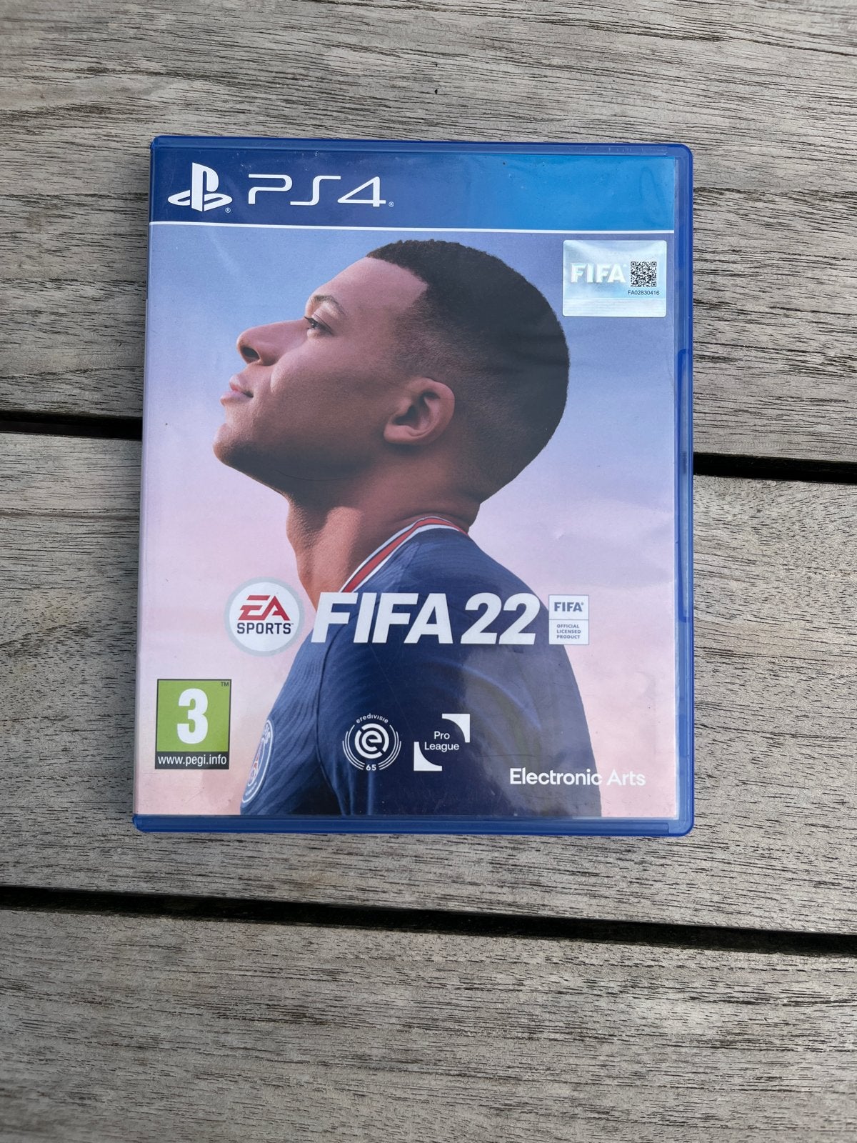 FIFA 22 - PlayStation 4 (PS4) en ps 5, Eén computer, Ophalen of Verzenden, Zo goed als nieuw, Sport