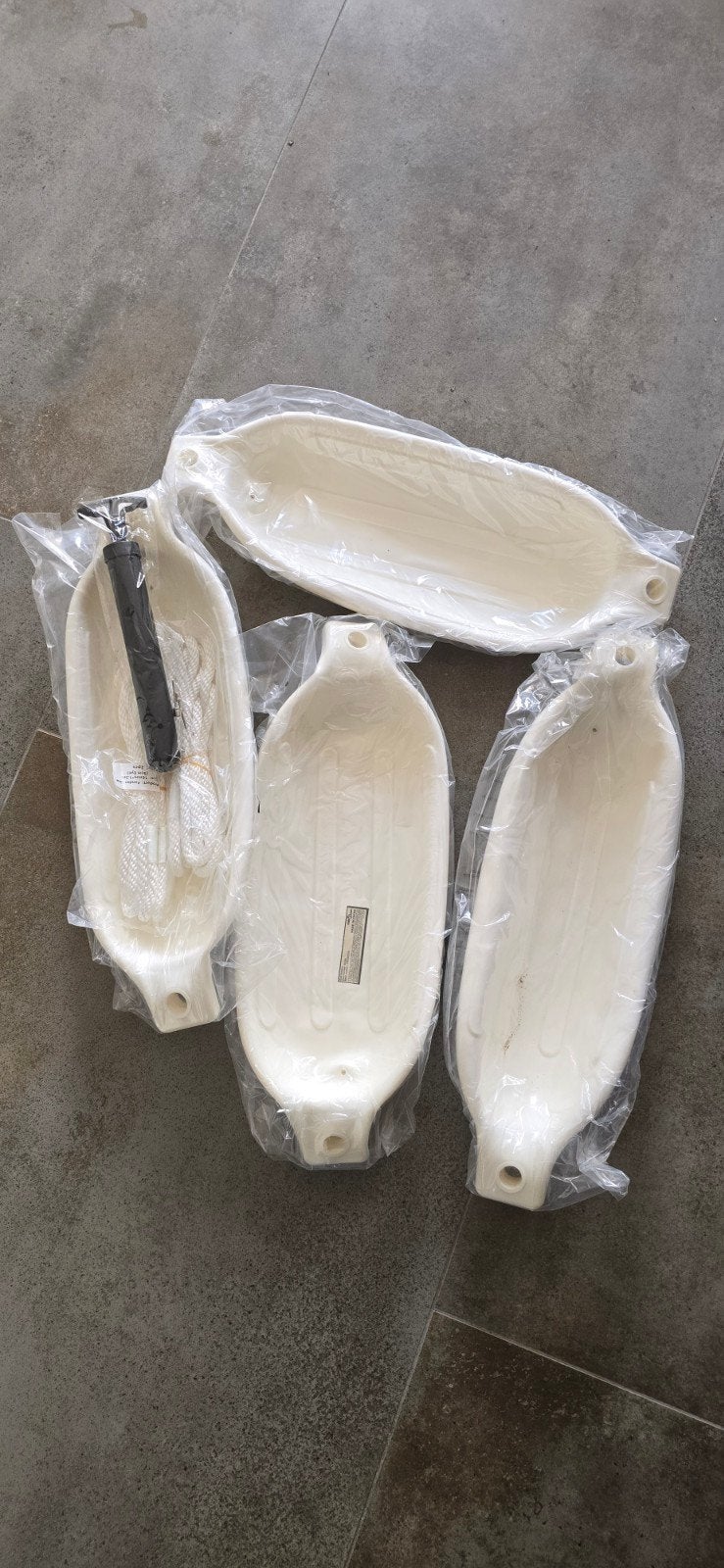 Nieuwe stootwillen voor boot - set van 4, Watersport en Boten, Accessoires en Onderhoud, Ophalen of Verzenden, Nieuw, Overige typen