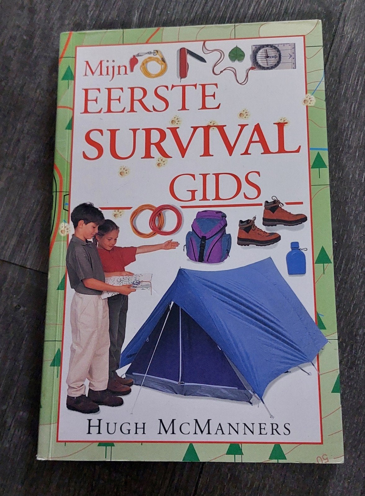 Mijn eerste survivalgids - voor avonturiers buiten de deur, Ophalen of Verzenden, Zo goed als nieuw, Hugh McManners, Non-fictie