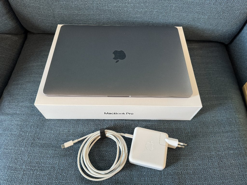MacBook Pro 13 inch M1 - 16GB RAM - 512GB SSD, MacBook Pro, Qwerty, 13 inch, 512 GB