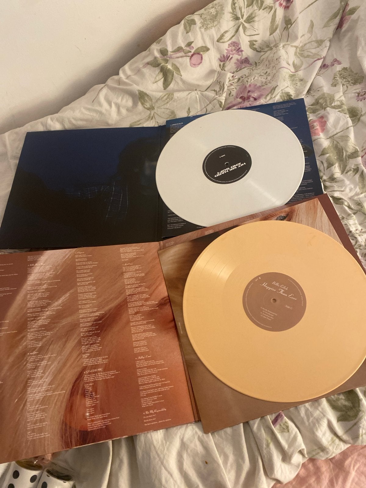 Billie Eilish - Happier Than Ever & When We All Fall Asleep, Cd's en Dvd's, Pop, Ophalen of Verzenden, Zo goed als nieuw, 12 inch