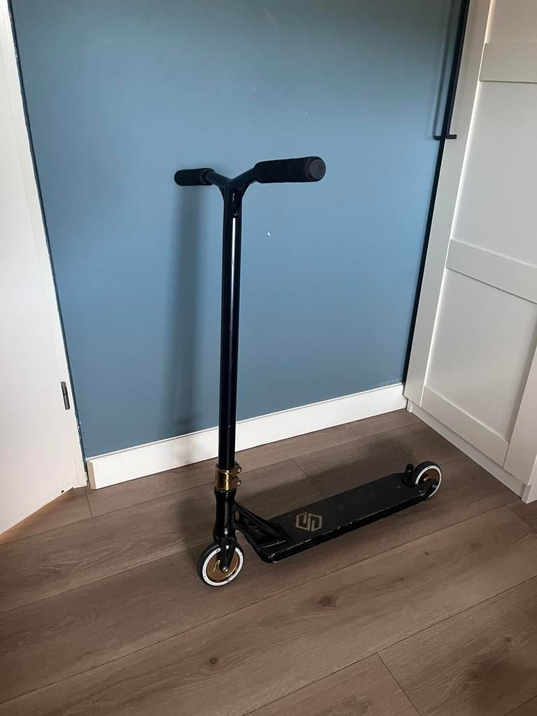 Stunt step, Fietsen en Brommers, Steps, Ophalen, Zo goed als nieuw, Gewone step