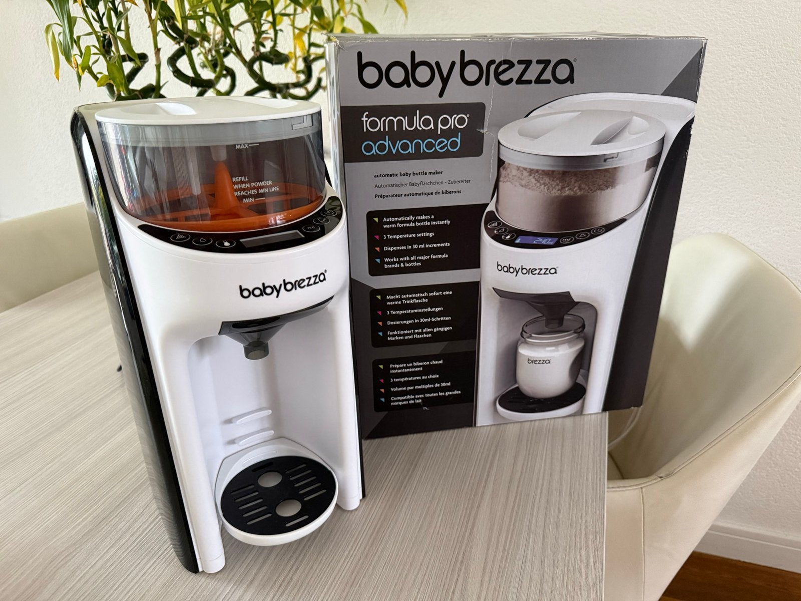 Baby Brezza Formula Pro met doos, Automatisch, Gebruikt, Ophalen of Verzenden, Flessenmaker