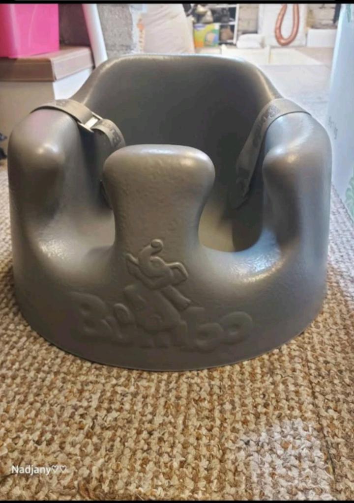 Bumbo seat, Kinderen en Baby's, Kinderstoelen, Ophalen of Verzenden, Zo goed als nieuw, Overige typen