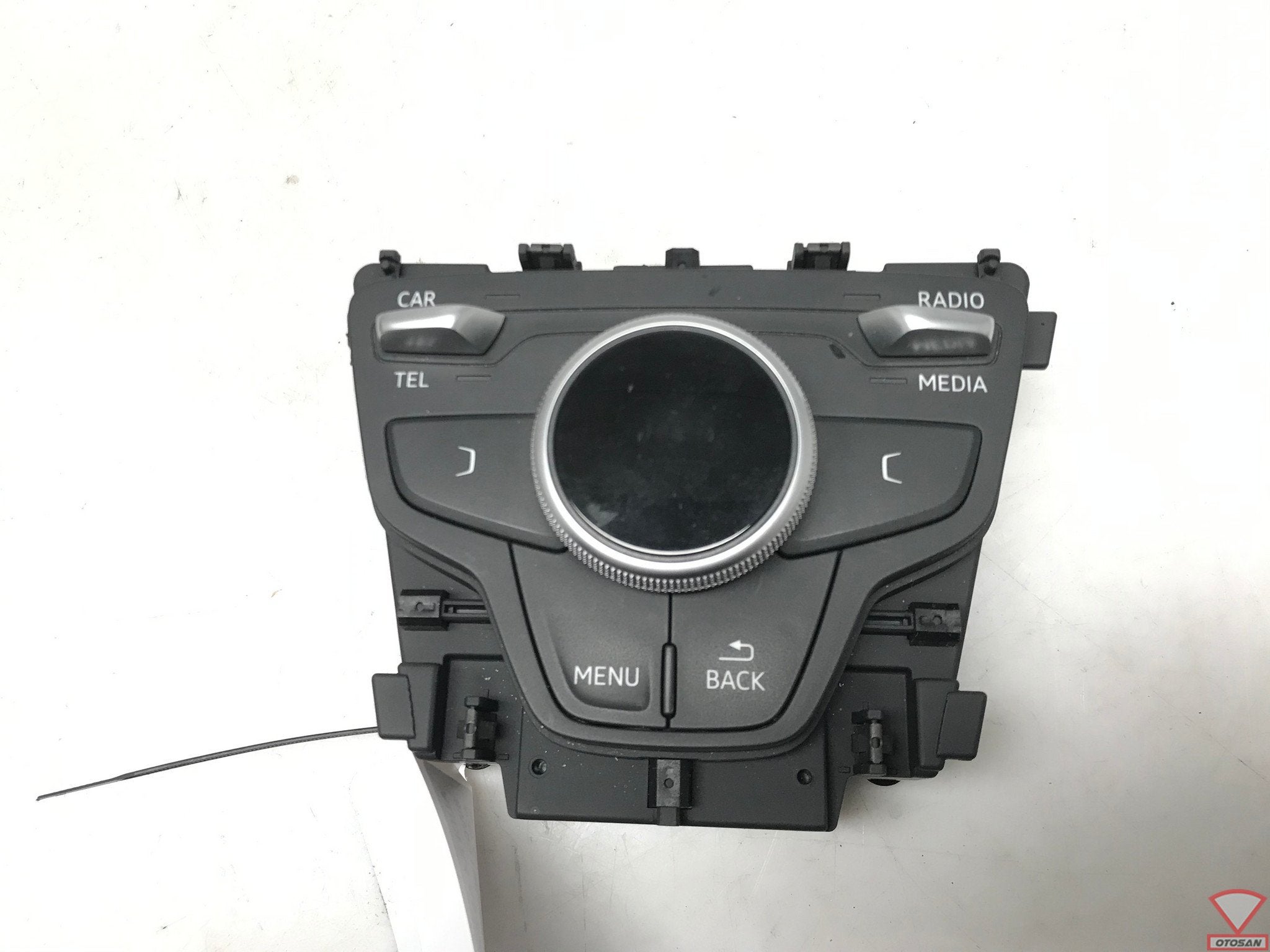 Audi A4 A5 8W Multimedia Schakelaar 8W0919614B, Gebruikt, AUDI AG, Auto-Union-Strasse 1
85045  Ingolstadt, DE, Kundenbetreuung@audi.de
