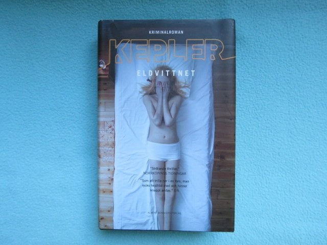 Zweeds: Eldvittnet door Lars Kepler NIEUW, Boeken, Thrillers, Nieuw, Scandinavië, Ophalen of Verzenden