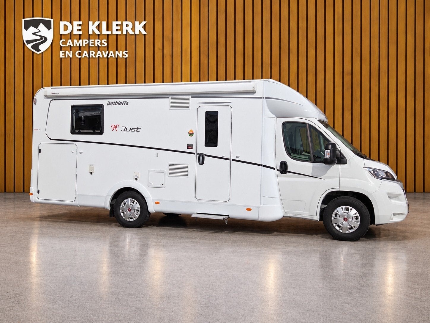 Dethleffs Just Camp T7052 DBM (bj 2022), Automaat, 7 tot 8 meter, Bedrijf, Diesel