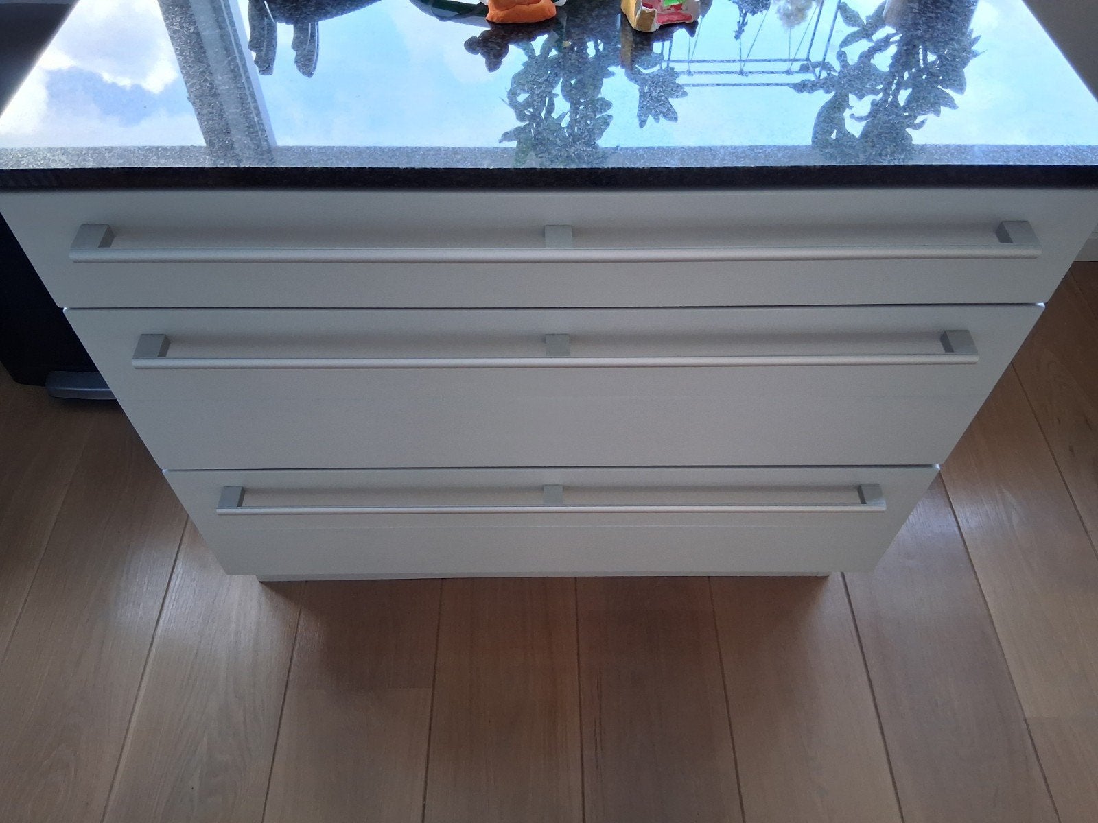 Ladeblok met 3 laden en granieten blad, Huis en Inrichting, Kasten | Ladekasten, Ophalen, Gebruikt, Overige materialen, 100 tot 150 cm