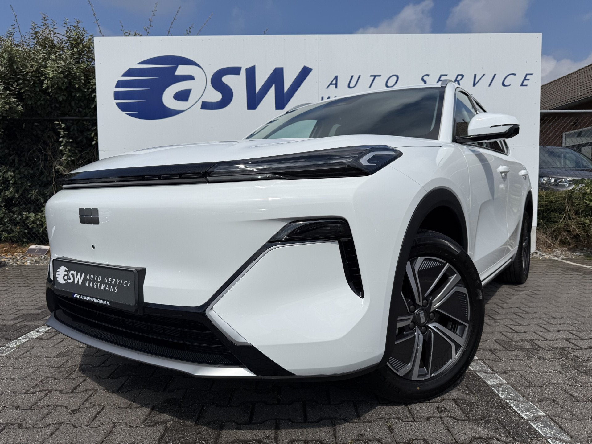 Geely Starray EM-i 1.5 Pro PHEV | 83 km Elektrisch | 8 jaar, Gebruikt, 4 cilinders, Met garantie (alle), 180 min