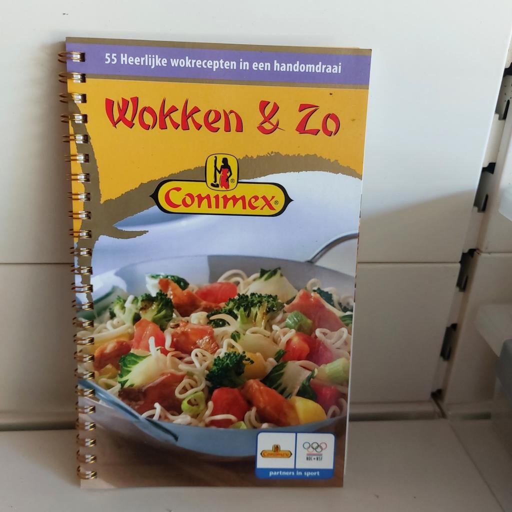 Wokken & Zo Conimex Kookboek - 55 Heerlijke Recepten, Azië en Oosters, Ophalen of Verzenden, Hoofdgerechten, Gezond koken