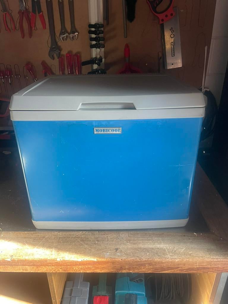 Mobicool electrische koelbox. 6stuks., Caravans en Kamperen, Koelboxen, Ophalen of Verzenden, Zo goed als nieuw, Elektrisch