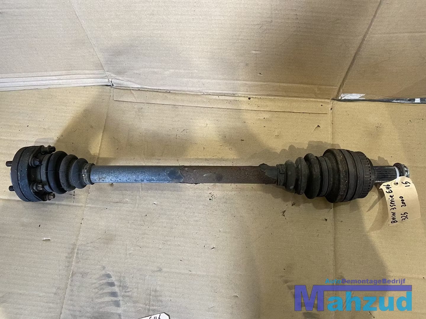 BMW 3 SERIE E46 Aandrijfas steekas rechts achter 1229496AI01, Petuelring 130
80788  Munich, DE, Gebruikt, Info@bmw.de, Ophalen of Verzenden